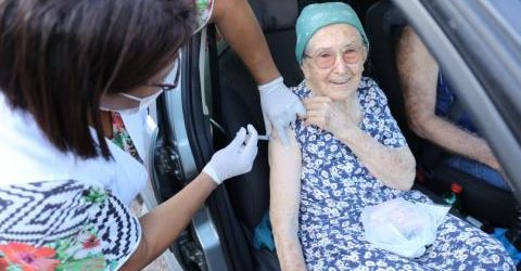 Festa do Figo terá drive thru para vacinar idosos