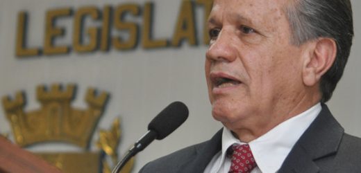 Prefeito Dario inicia reforma administrativa com corte de funções gratificadas