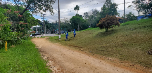 Com mais de 50 trabalhadores, Vinhedo iniciou pela Represa I o programa Vinhedo de Cara Limpa