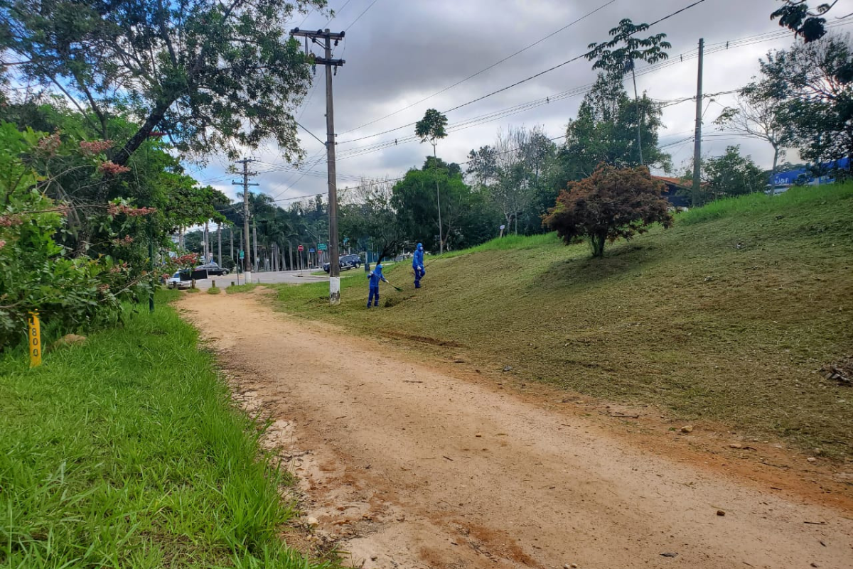 Com mais de 50 trabalhadores, Vinhedo iniciou pela Represa I o programa Vinhedo de Cara Limpa