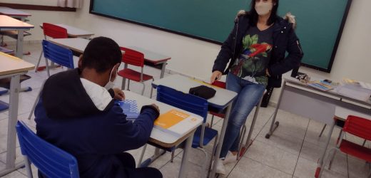 Escolas de Valinhos retomam às aulas presenciais