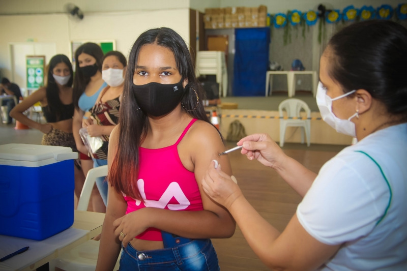 Vacinação em Vinhedo continua sem necessidade de agendamento